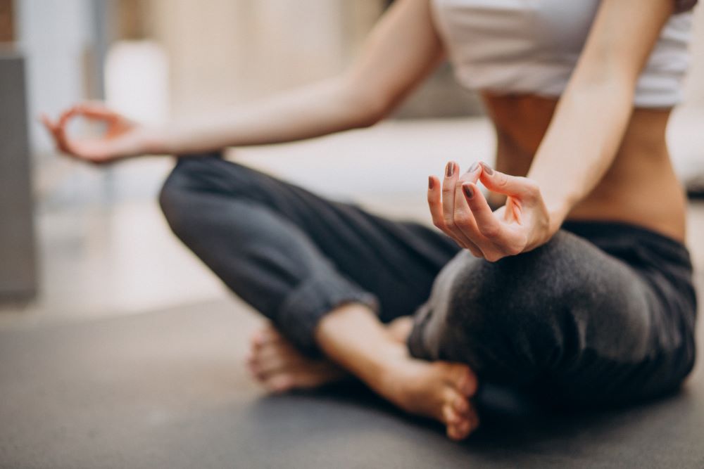 fare yoga fa bene ai capelli